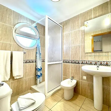 Apartment Estudio, Freewifi Y Piscina, Junto Al Mar, Tenerife Sur *